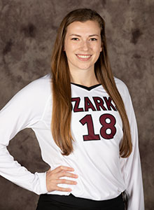 Maggie Plake head Shot